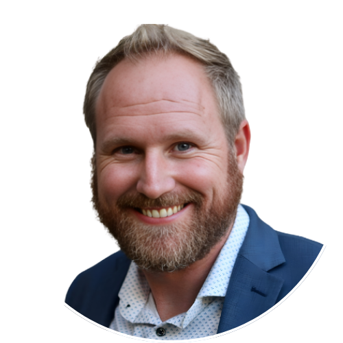 Jon Daniel Headshot - Circle